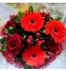 Сборный букет с герберами и розами
