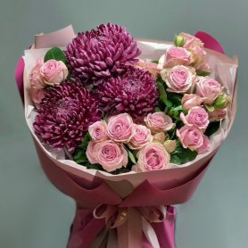 Сборный букет с хризантемами  Ты прекрасна! от интернет-магазина «Орхидея» в Надыме