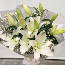 Букет лилий «Благодарю!» от интернет-магазина «Орхидея» в Надыме