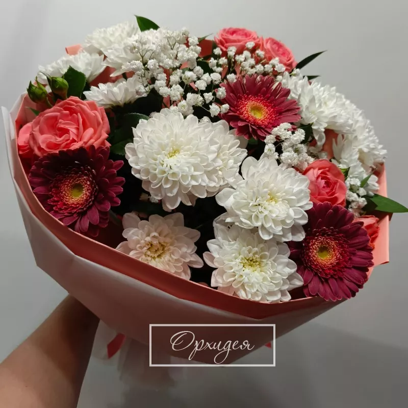 Сборный букет  с герберами