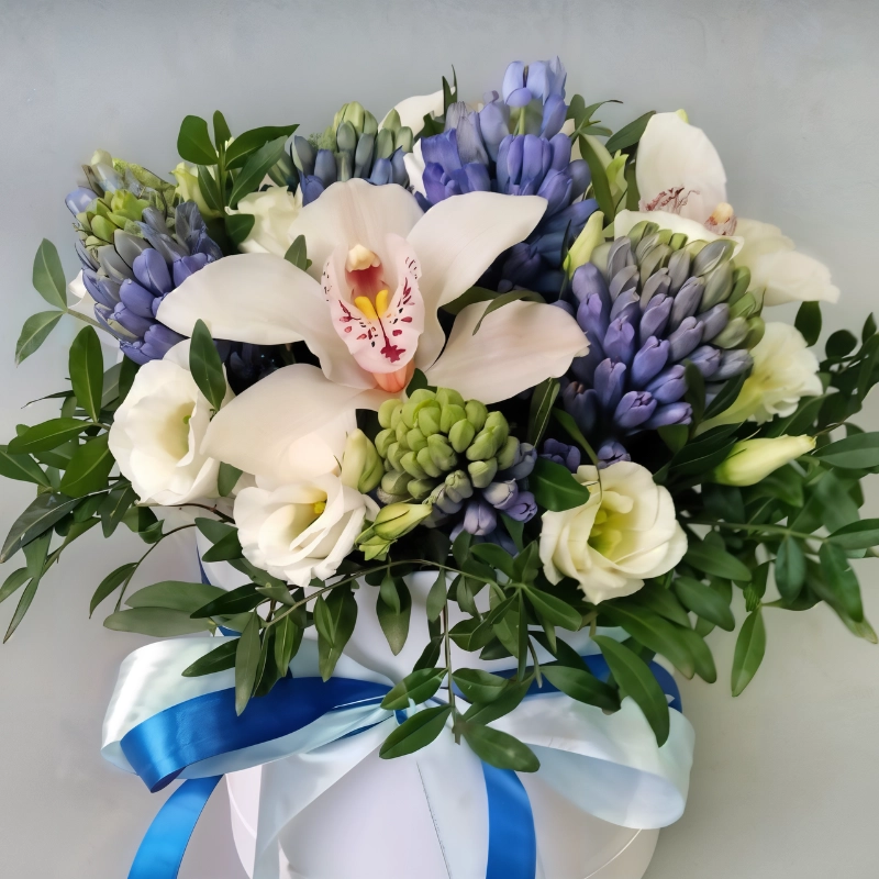 Композиция в коробке Весна пришла